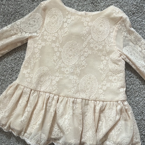 Pippa & Julie girls lace shirt toddler size 2T - Picture 2 of 4
